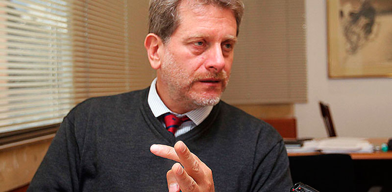 Asesores jurídicos en temas laborales y pensionales.